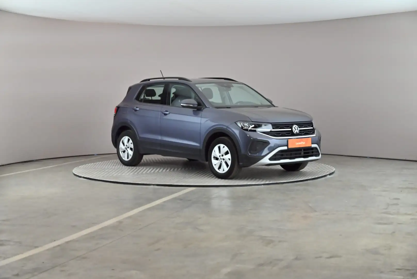 Volkswagen T-Cross 1.0 TSI DSG Life LED PDC CAM Carplay BLIS ACC LANE Grijs - 1