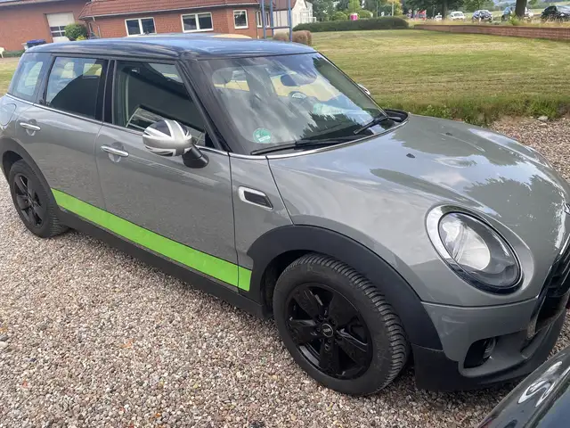 MINI Cooper D Clubman 2,0 Navi+LED+SHZ+Moonwalk