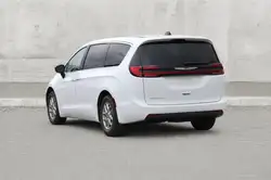 Chrysler Pacifica 2024