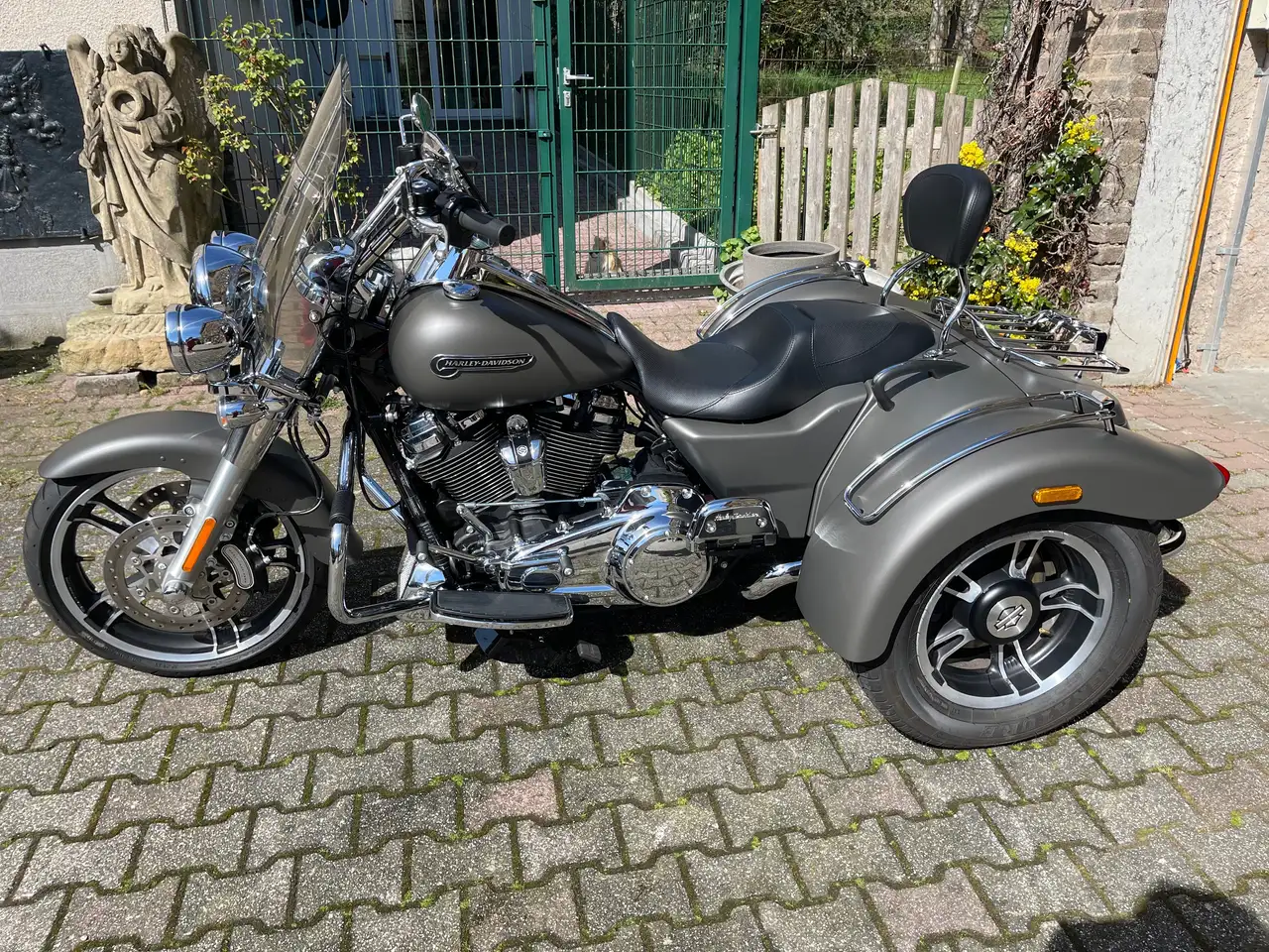 Harley-Davidson Freewheeler