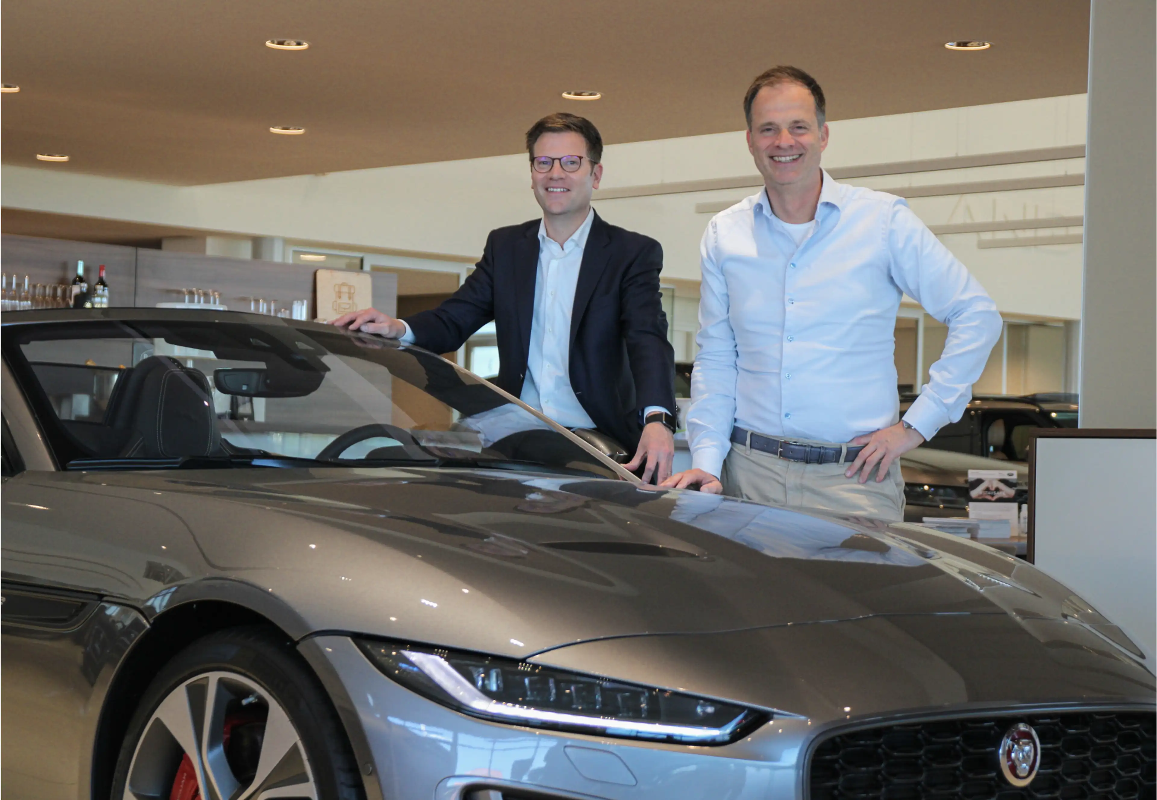 Jaguar I-Pace EV320 S Business Pack 90 kWh — photo 4