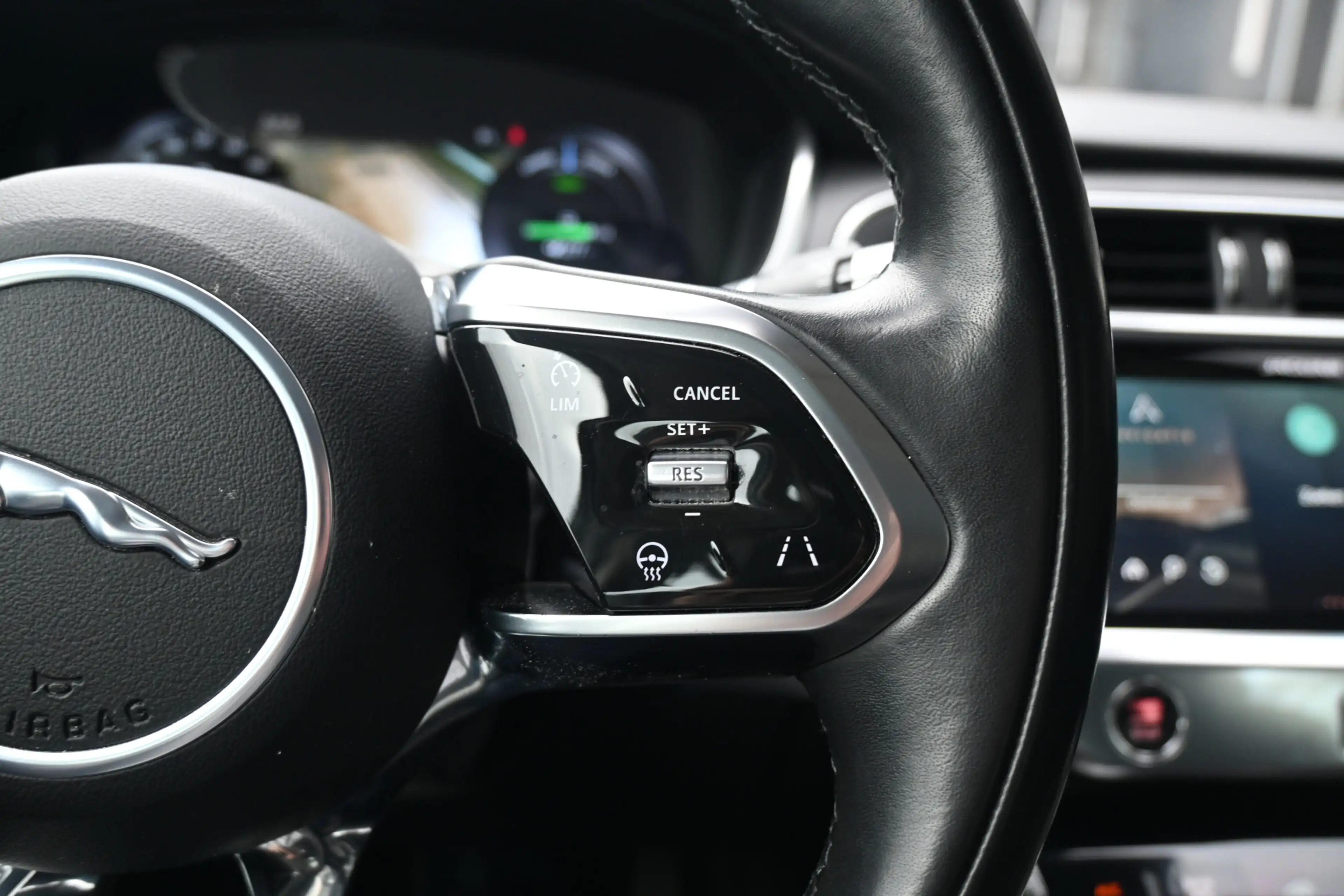 Jaguar I-Pace EV320 S Business Pack 90 kWh — photo 20