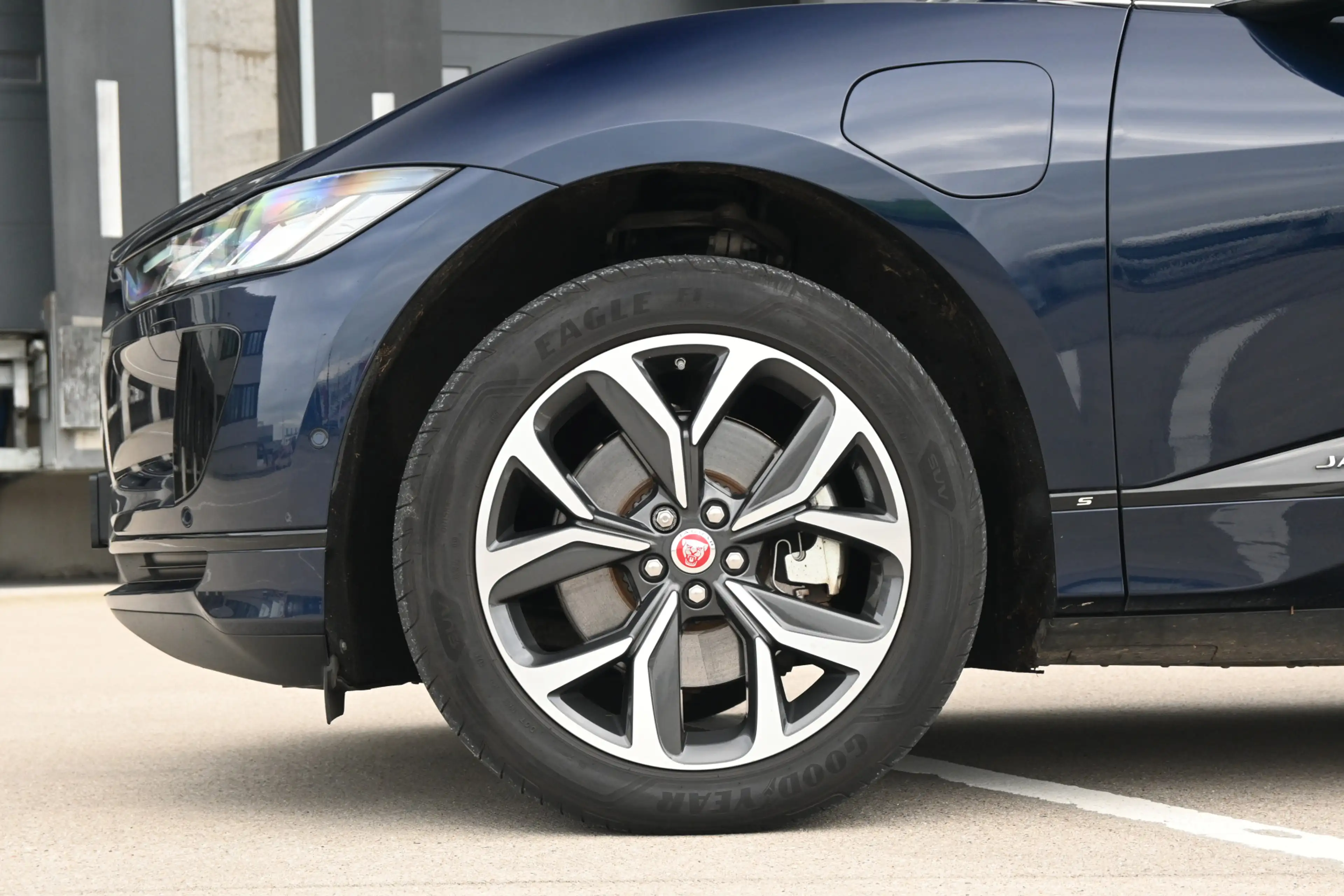 Jaguar I-Pace EV320 S Business Pack 90 kWh — photo 11