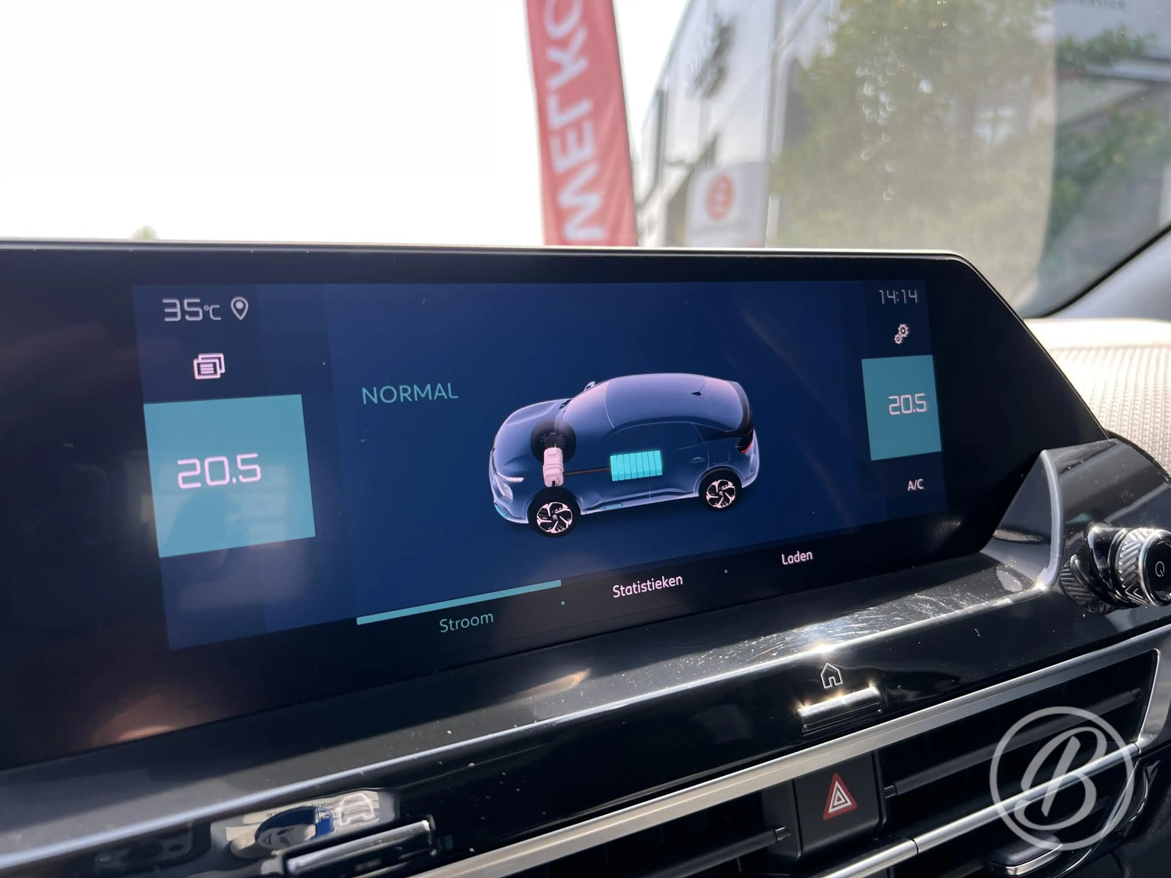Citroen E-C4 Electric Shine 50 kWh 136 pk Automaat Range tot 320 km Pano — photo 18
