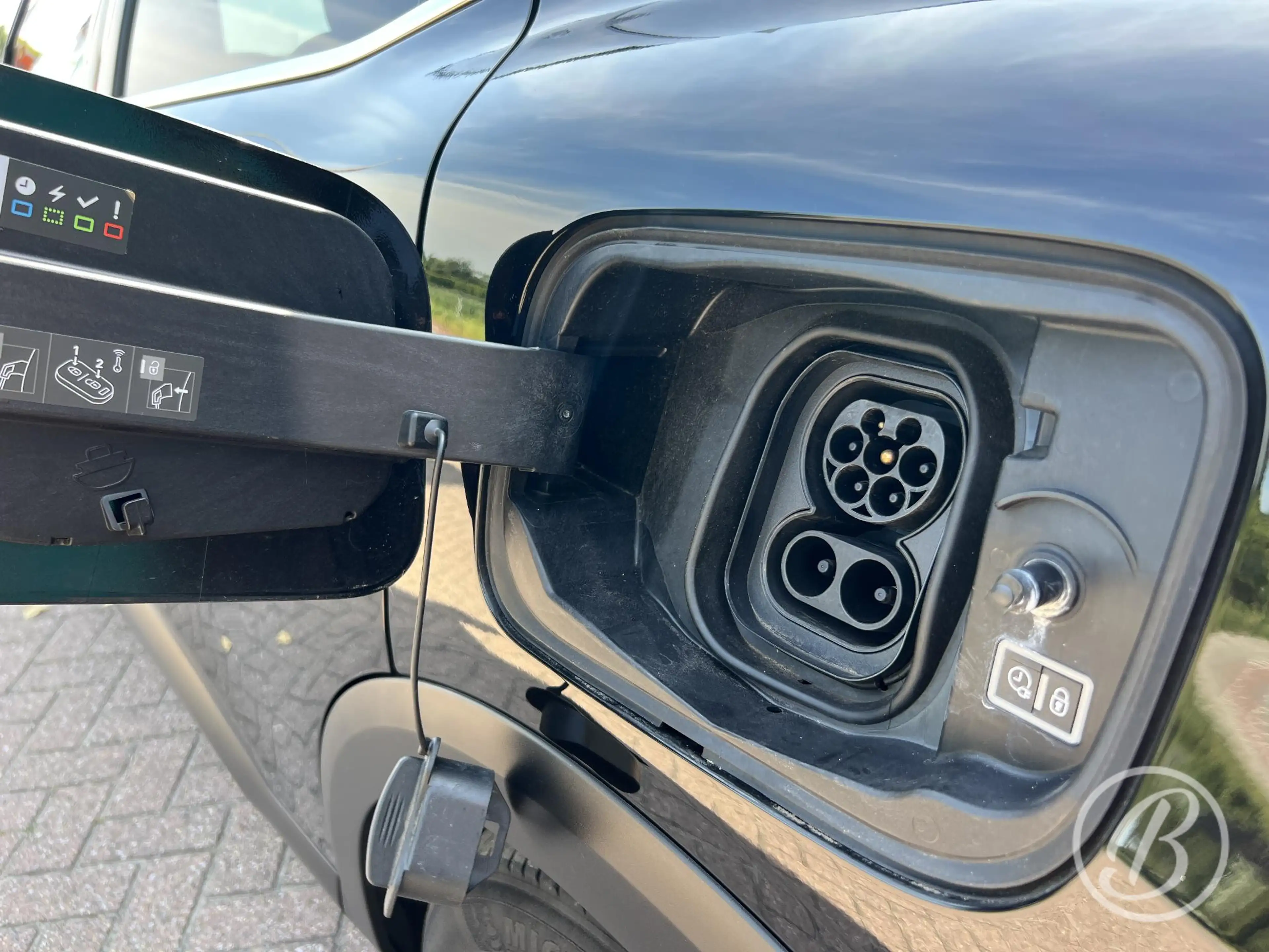 Citroen E-C4 Electric Shine 50 kWh 136 pk Automaat Range tot 320 km Pano — photo 36