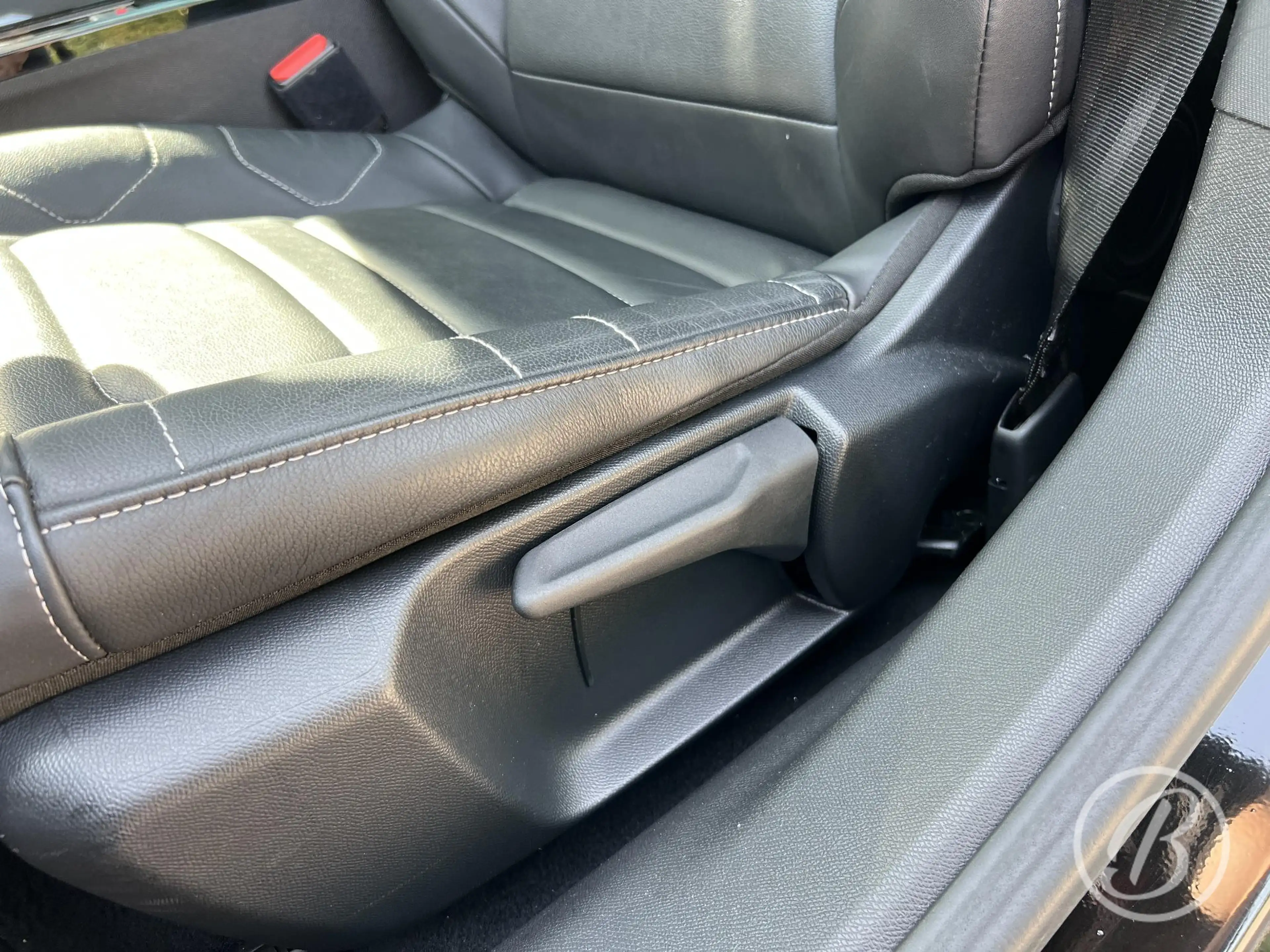 Citroen E-C4 Electric Shine 50 kWh 136 pk Automaat Range tot 320 km Pano — photo 12