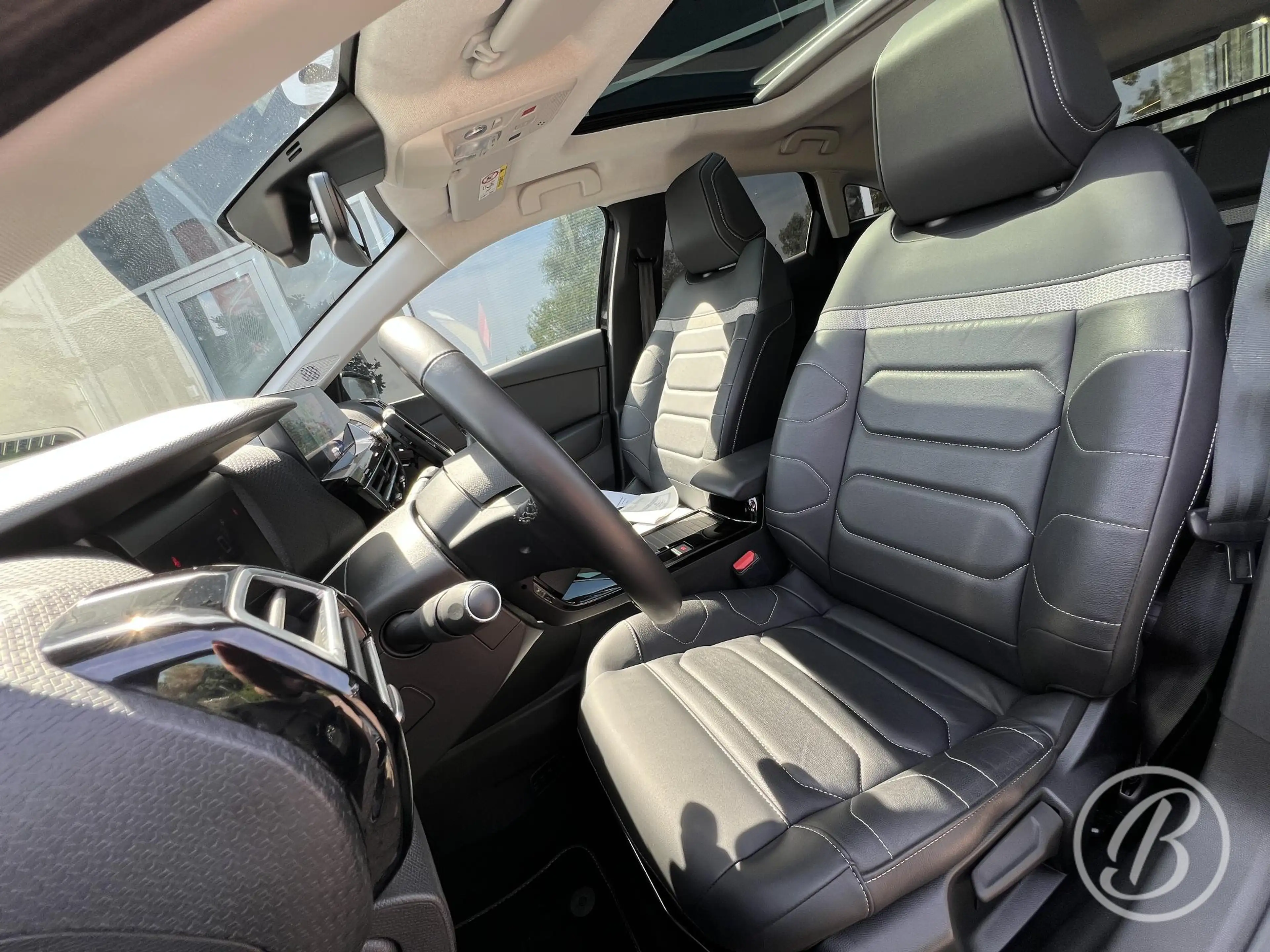 Citroen E-C4 Electric Shine 50 kWh 136 pk Automaat Range tot 320 km Pano — photo 11