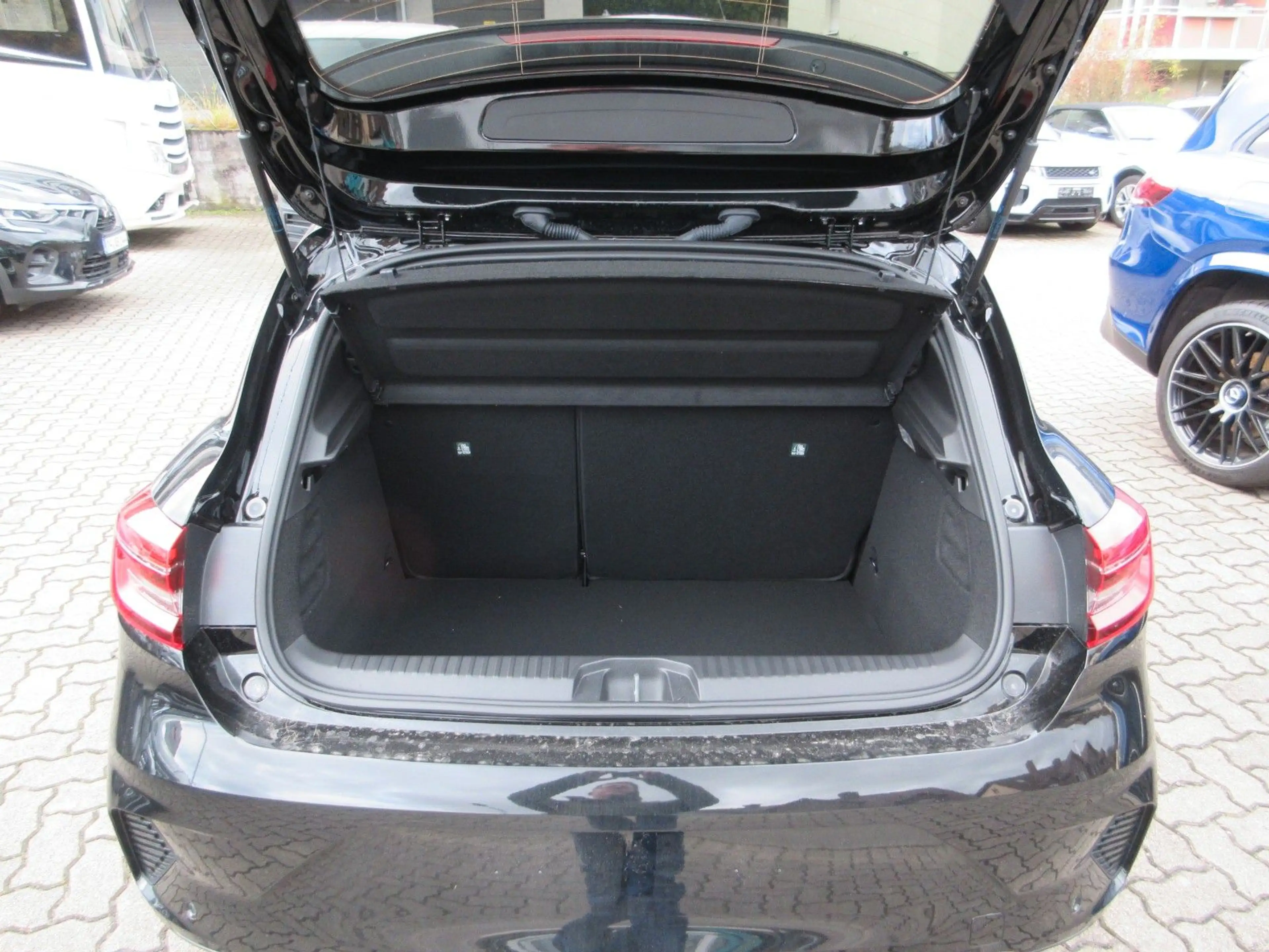 Mitsubishi Colt 1.6 Hybrid Edition — photo 10