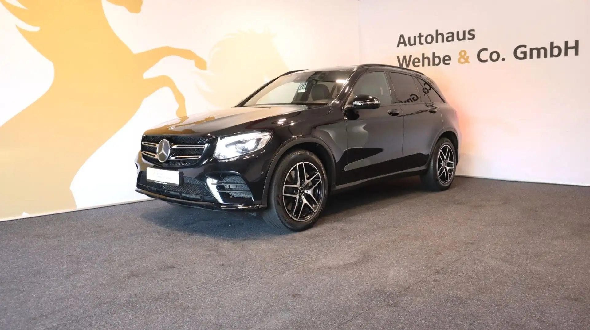 Mercedes-Benz GLC 300 4Matic AMG Night ACC Kamera COMAND LED Černá - 1