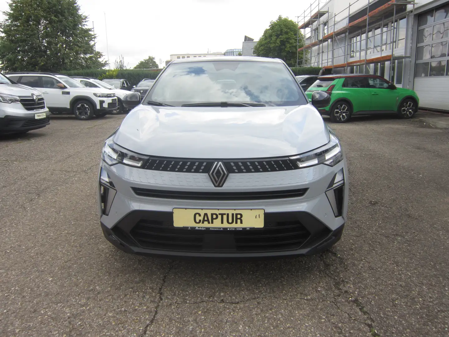 Renault Captur TCe Mild Hybrid 160 EDC TECHNO, Lenkradheizung, Gris - 2