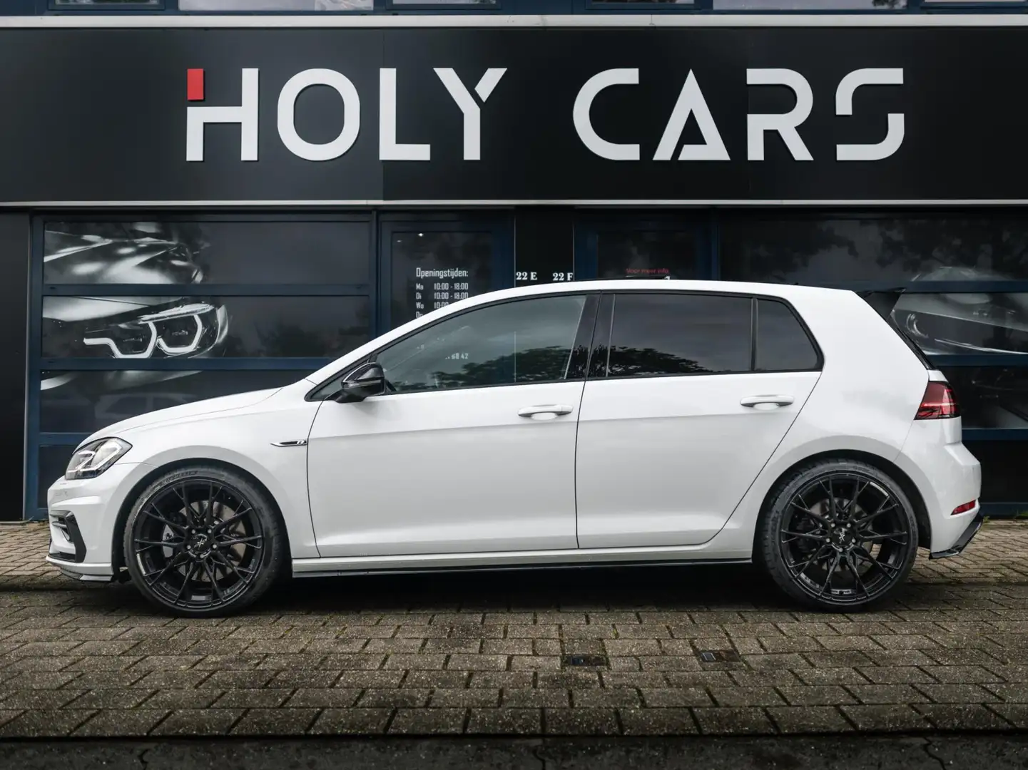Volkswagen Golf 7 2.0 TSI 4Motion R | Pano | Virtual | Camera | AC Wit - 2