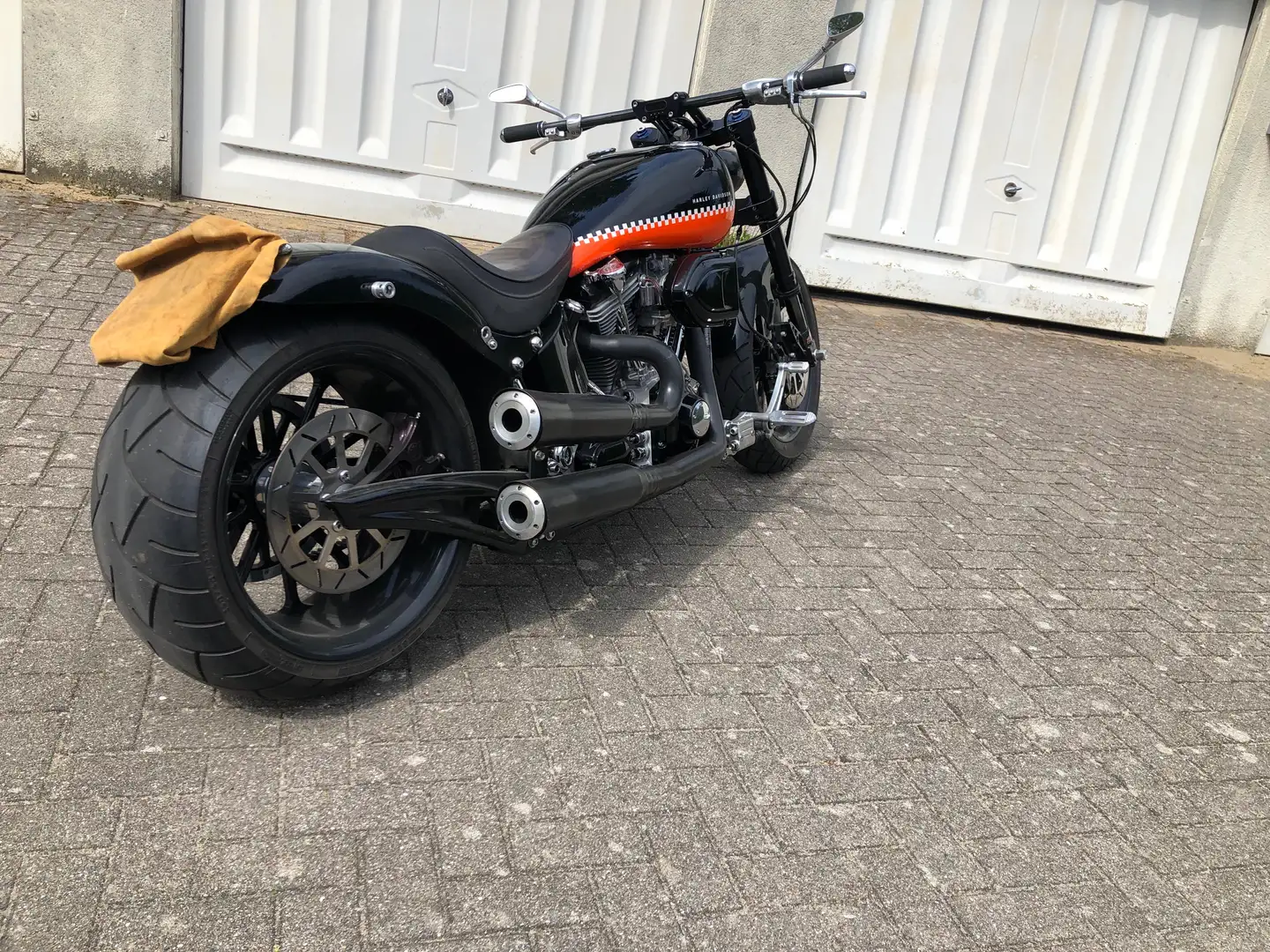 Harley-Davidson Custom Bike CST, hochwertiger Aufbau, Gutachten 41248 euro Czarny - 2