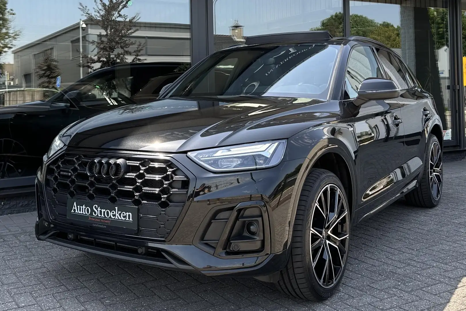Audi Q5 50 TFSIe Quattro S-Line Black Panorama Trekhaak Zwart - 2