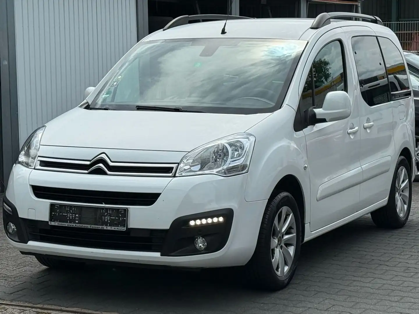 Citroen Berlingo 1.6 XTR Blanc - 1