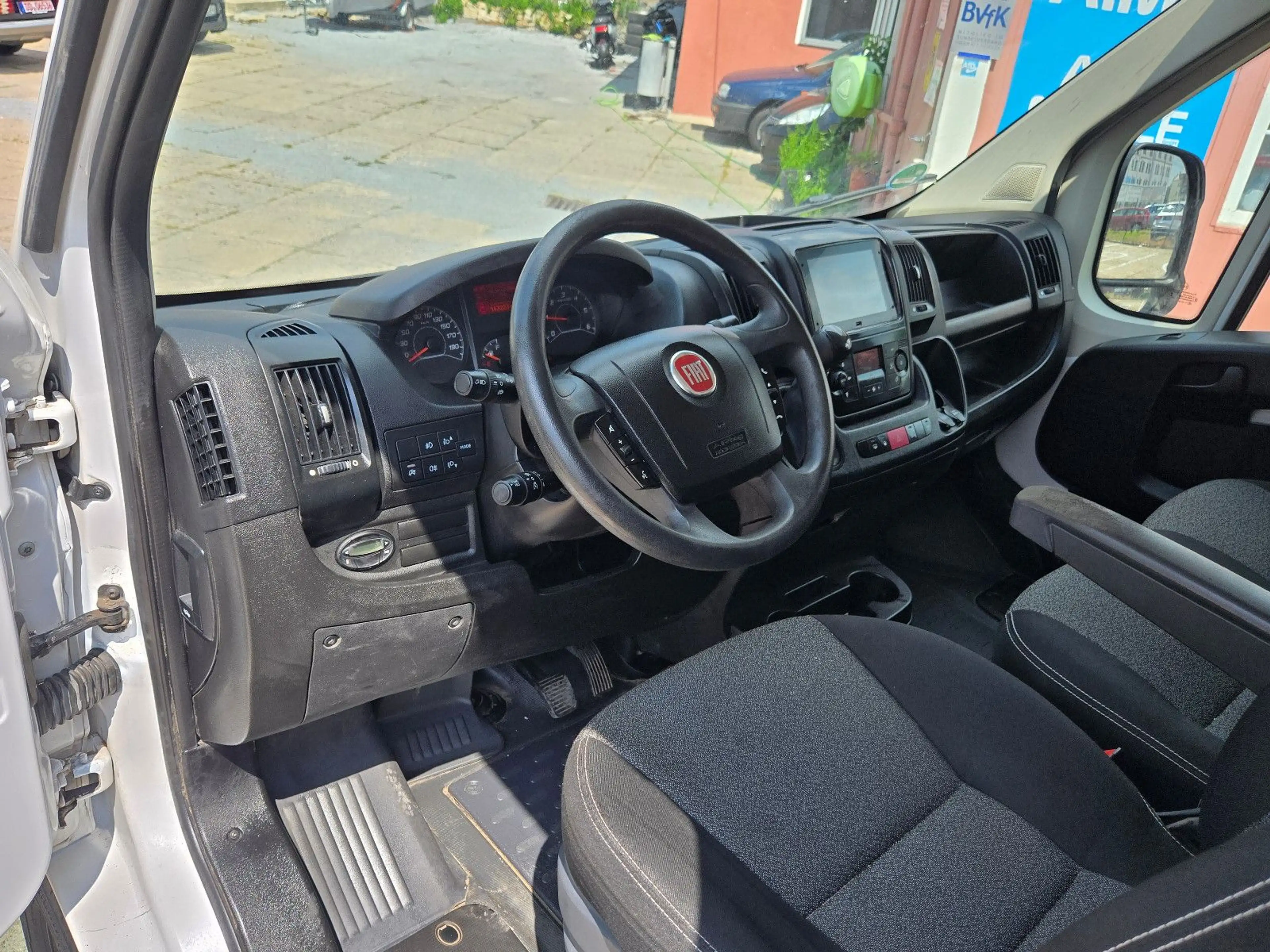 Fiat Ducato Kasten L1H1 2.3Multijet 180 AUT, GARANTIE — photo 9