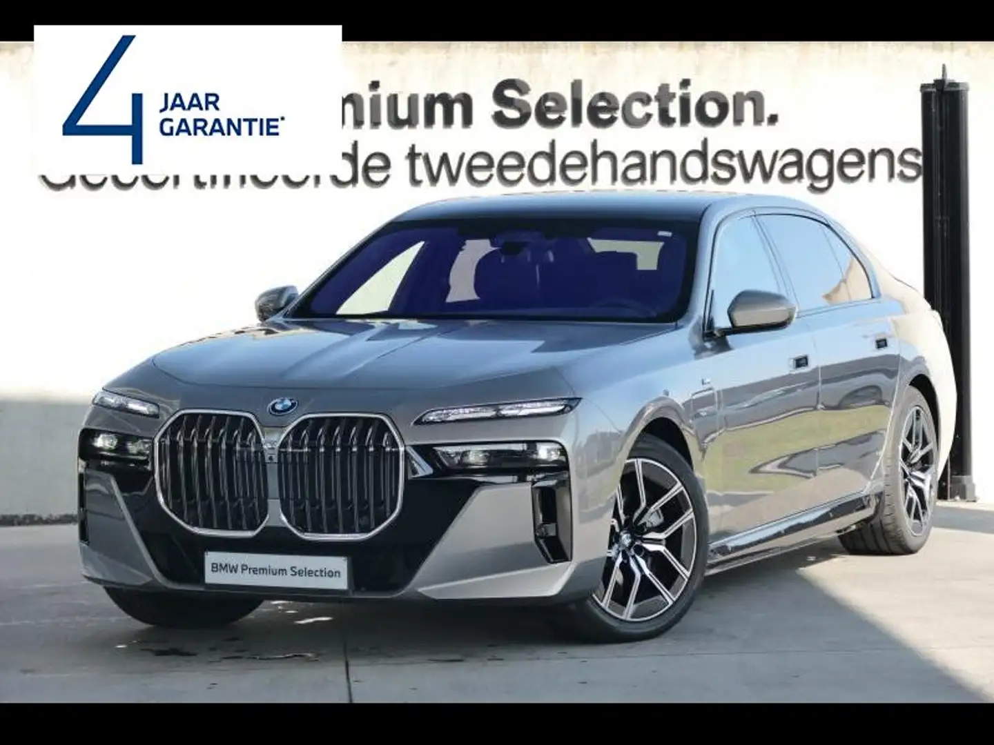 BMW 750 xDrive M Sport Gris - 1