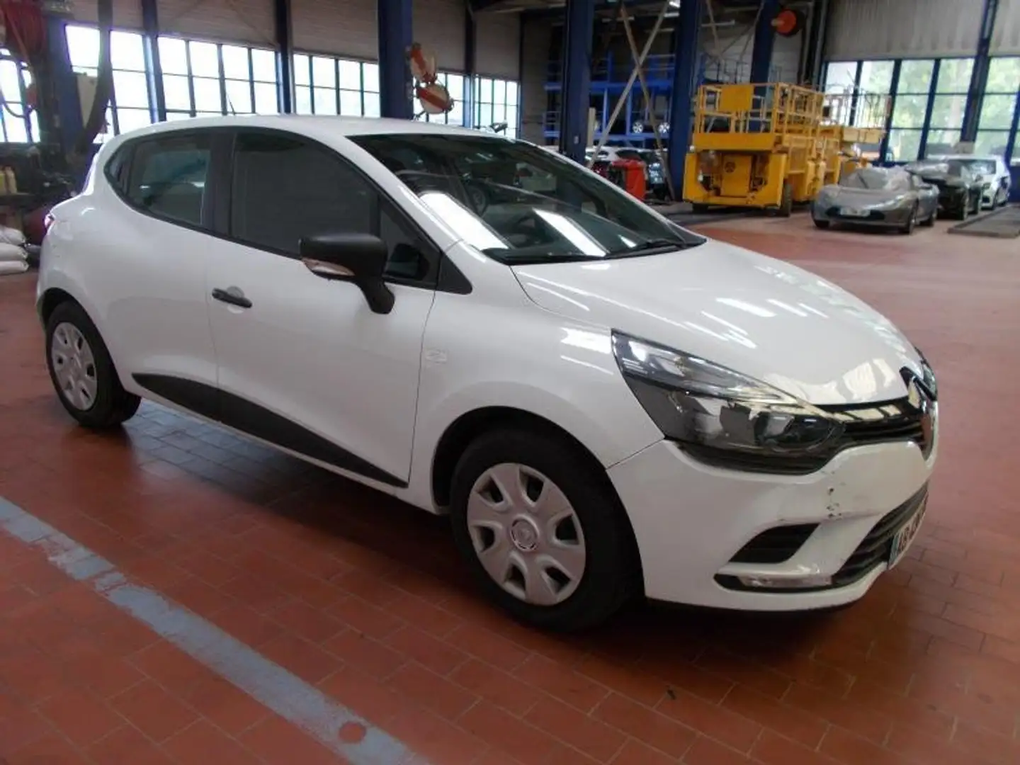 Renault Clio IV 1.5 Dci 75  2 PLACES Weiß - 1
