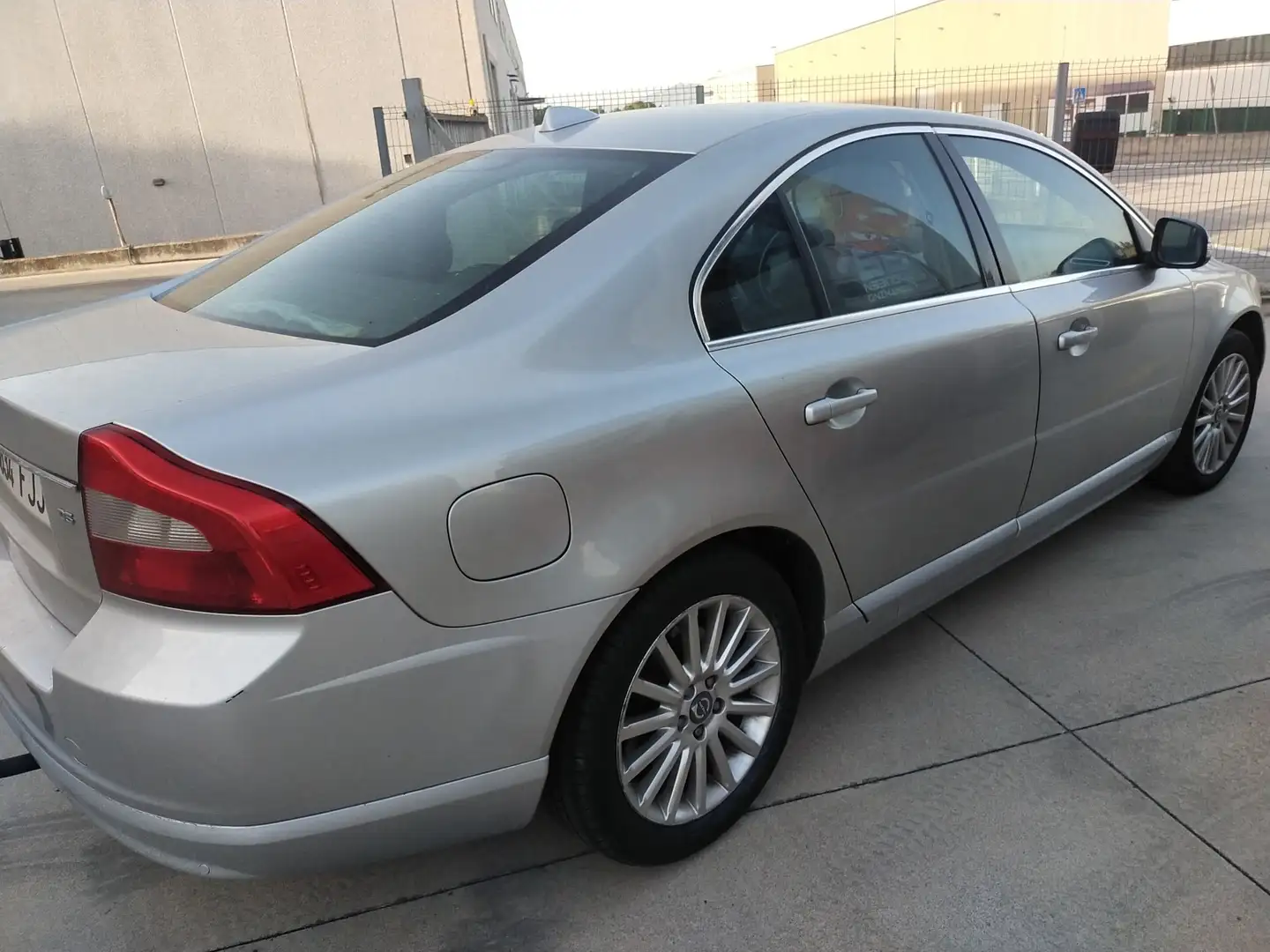 Volvo S80 D5 Momentum - 1