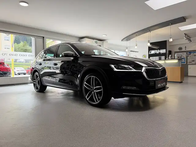 Skoda Octavia view 8