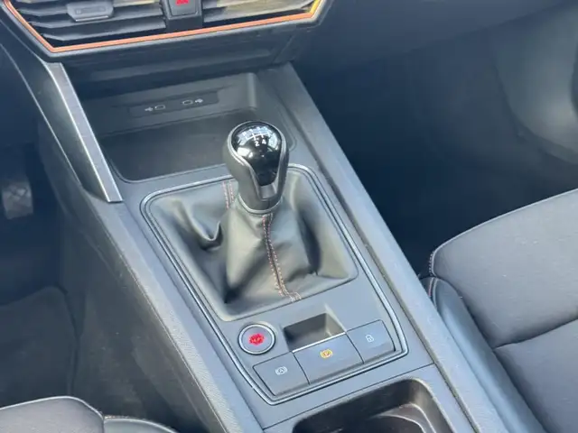 Cupra Formentor view 14