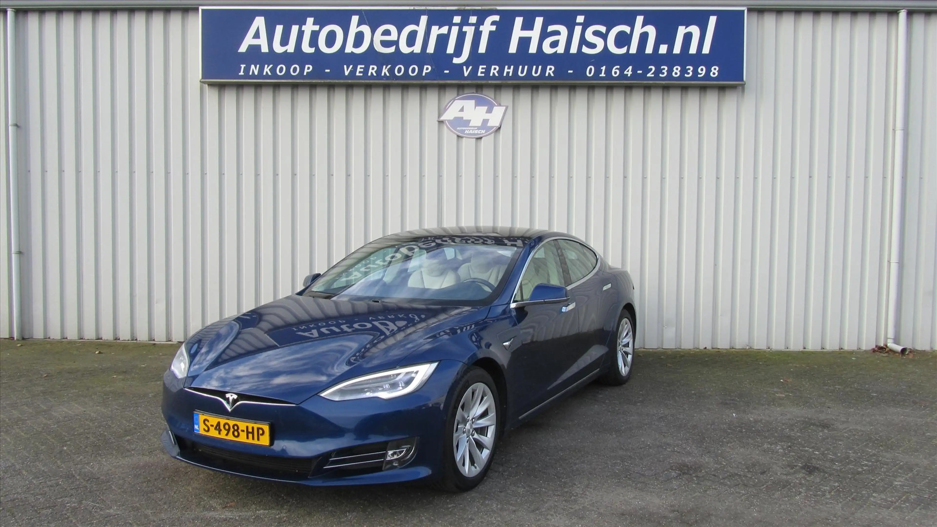 Tesla Model S 100 D Long Range 4WD — photo 2