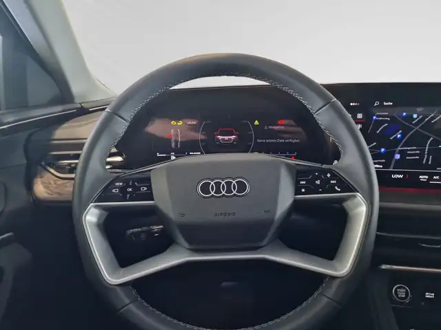Audi Q5 view 13