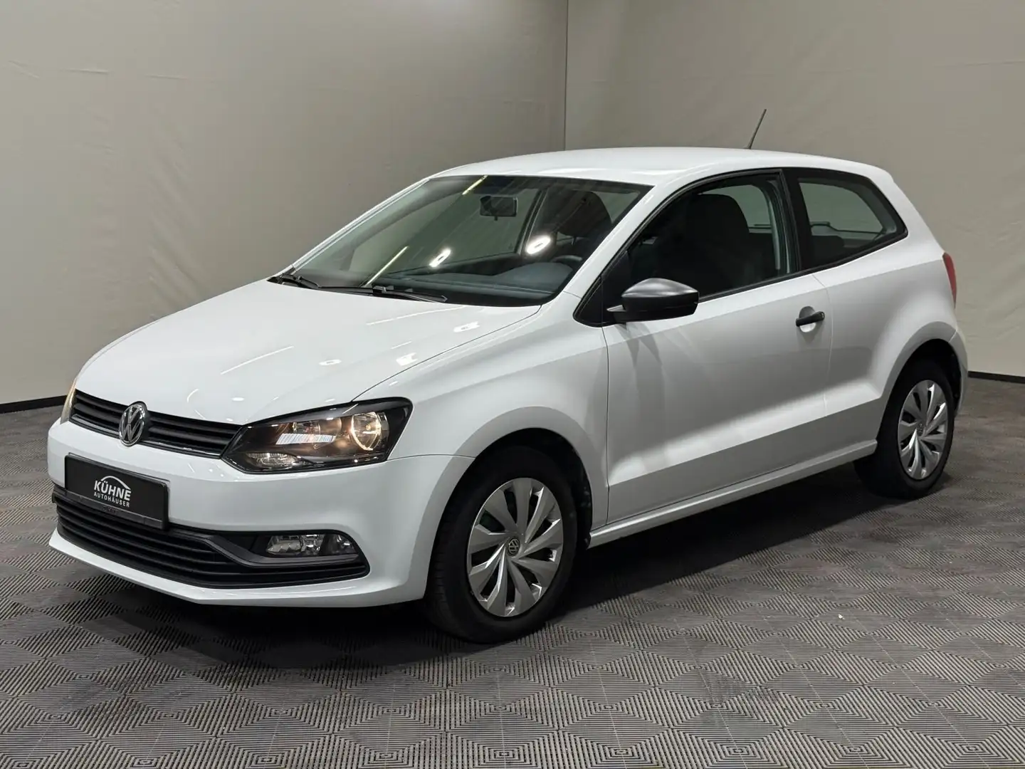 Volkswagen Polo Trendline 1.0 | 2-TÜR COOL&SOUND ISOFIX Wit - 2