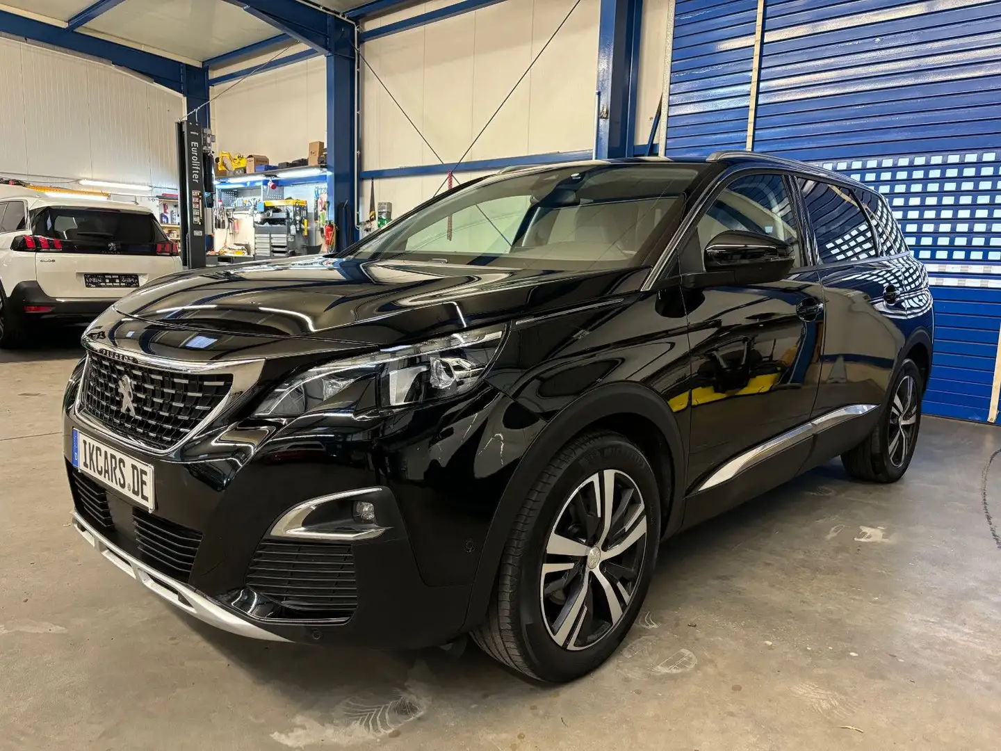 Peugeot 5008 Allure ALU KAMERA 180° LED 7-Sitzer Schwarz - 1