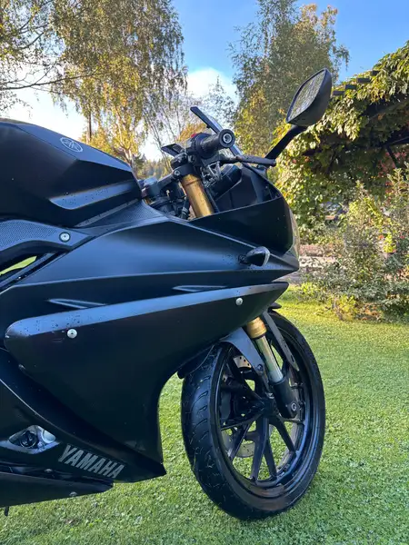 Yamaha YZF-R125 - foto 7