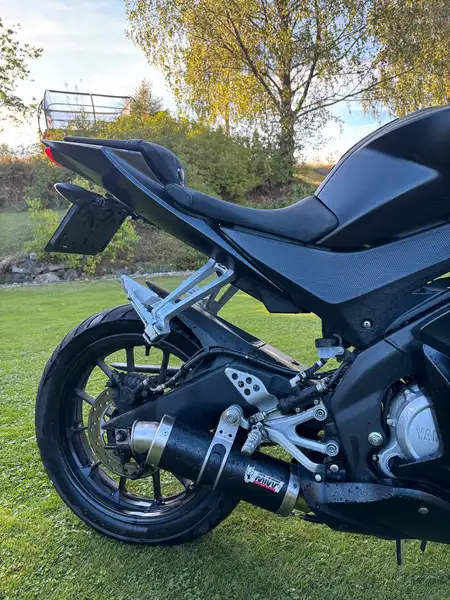 Yamaha YZF-R125 - foto 8