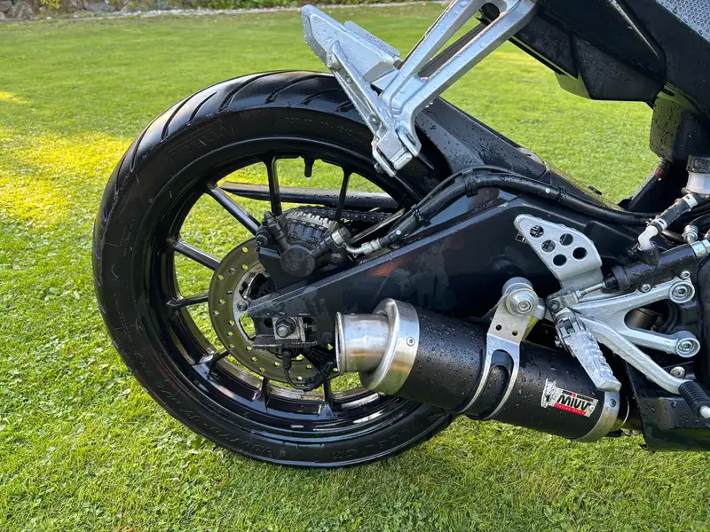 Yamaha YZF-R125 - foto 6