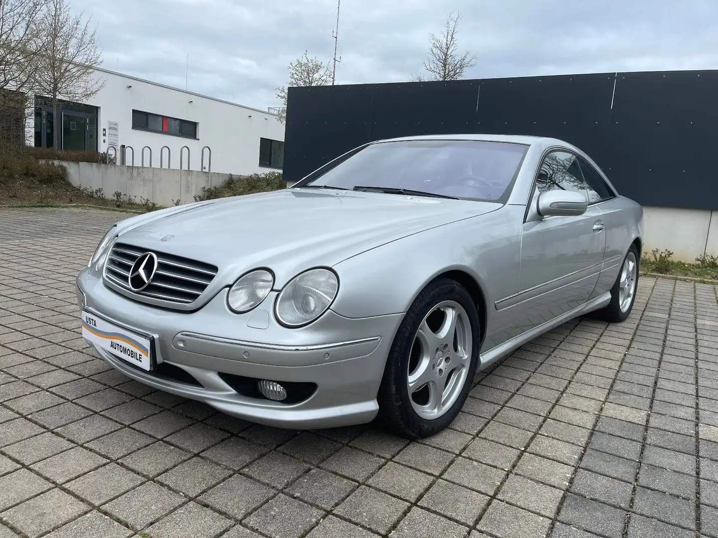 Mercedes-Benz 500 CL Coupe 500 AMG,1.HAND,VolleHistry.,Vollast Zilver - 2