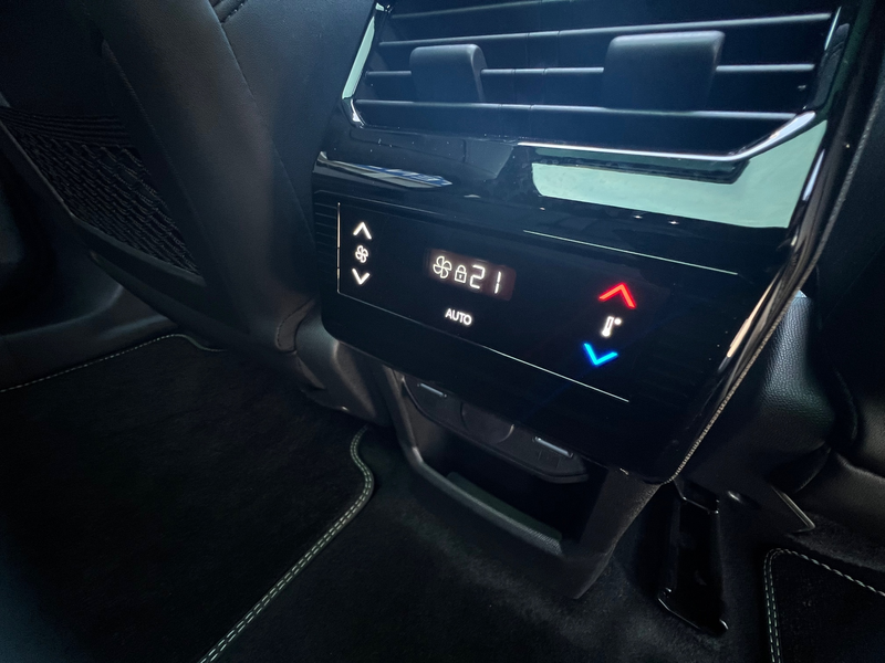 Peugeot 5008 1.6 Plug-in Hybrid 195 GT 7p | Panoramadak | Navig — photo 13