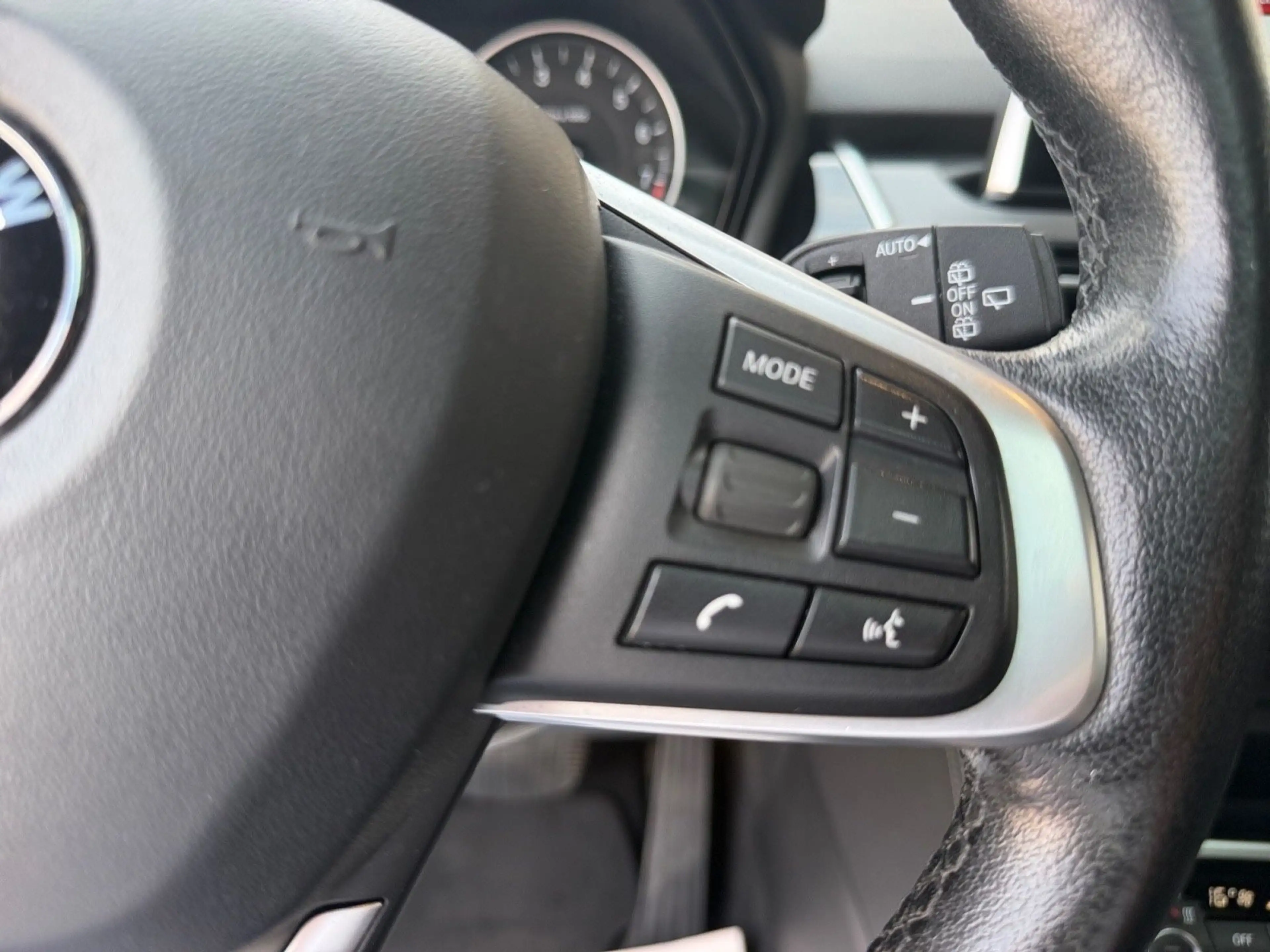 BMW 225 225 xe Sport Line — photo 15