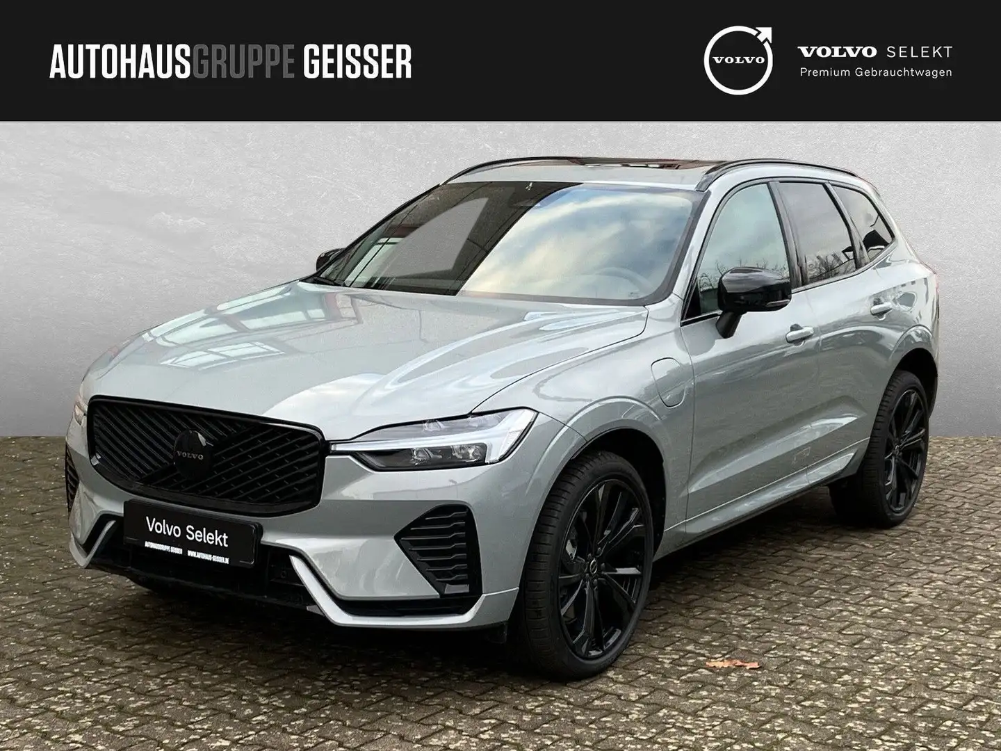 Volvo XC60 T8 AWD Plus Black Edition ACC BLIS LED Grau - 1