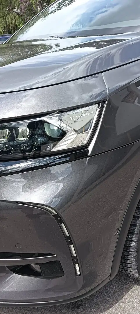 DS Automobiles DS 7 Crossback DS7 Crossback E-Tense 300 PHEV 4x4 Louvre Aut. Louvre Grau - 1