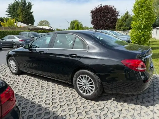 Mercedes-Benz E 200 E 200 d Business Solution (EU6d-TEMP)