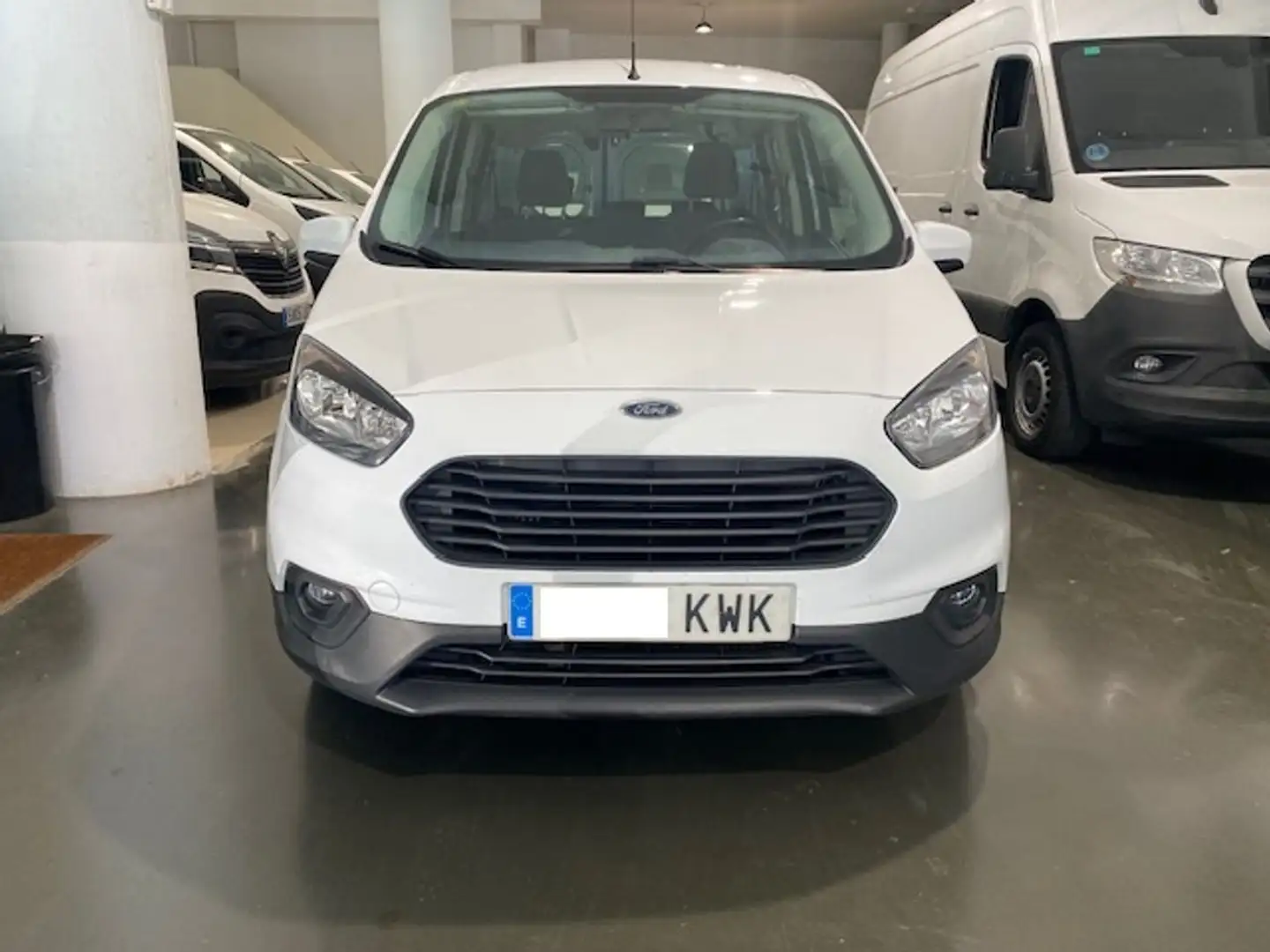 Ford Transit Courier Kombi 1.5TDCi Trend 95 Blanc - 2