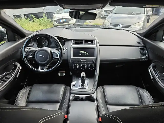 Jaguar E-Pace view 10
