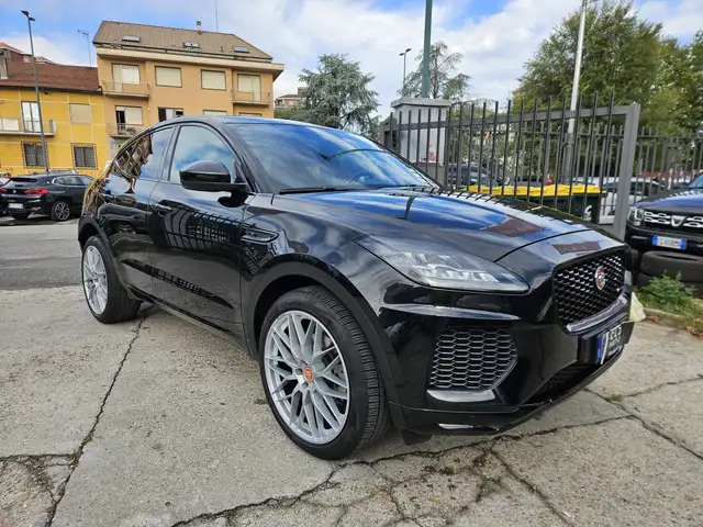 Jaguar E-Pace view 3
