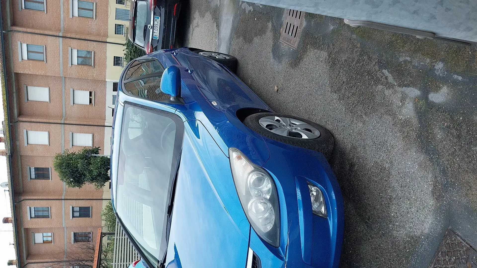 Hyundai i30 1.4 Gpl Blauw - 1