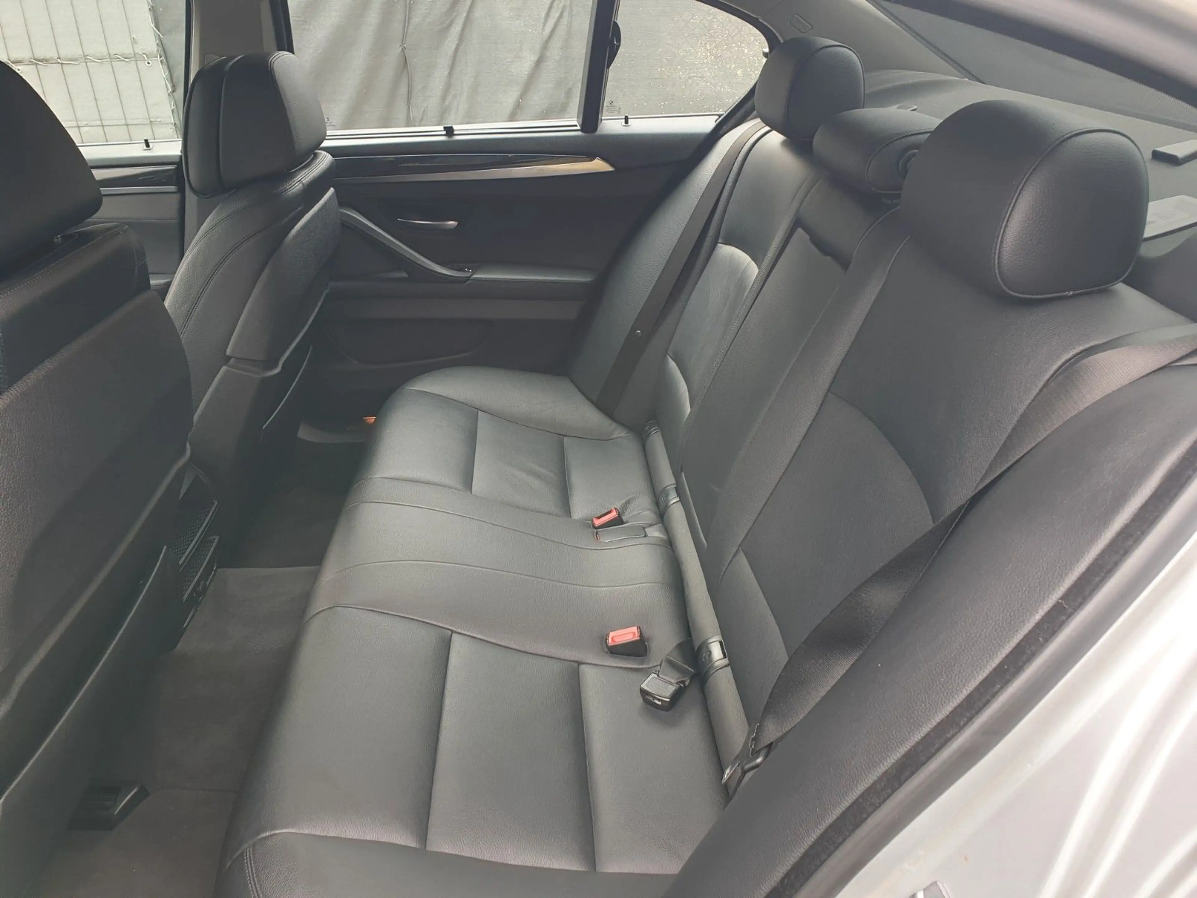 BMW 520 d Limousine Automatik TÜV-Neu 2-Hand — photo 13