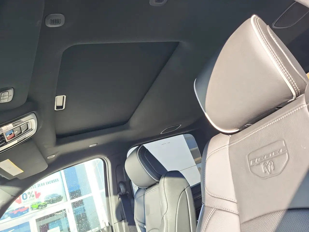 RAM 2500 снимка RAM 2500