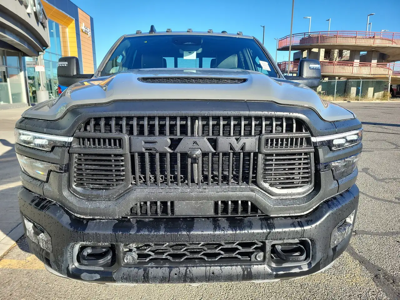 RAM 2500 снимка RAM 2500