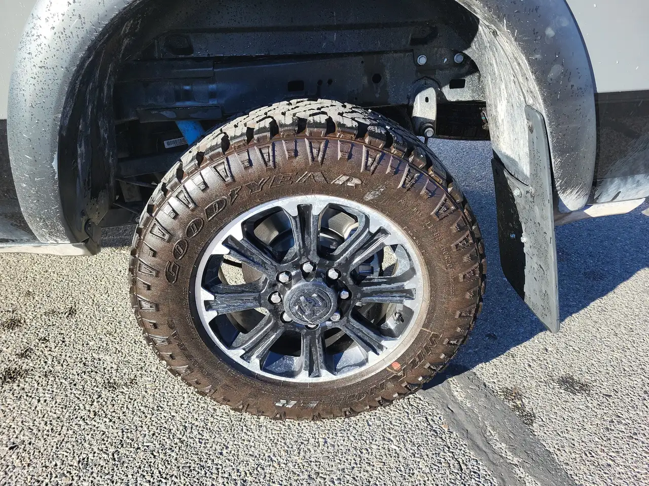 RAM 2500 снимка RAM 2500