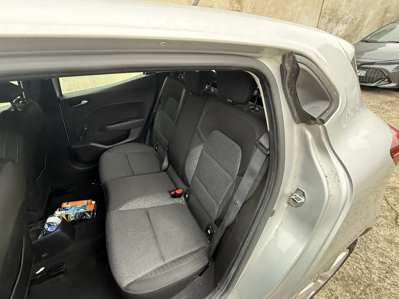 Renault Clio Citadine 5 portes — photo 11