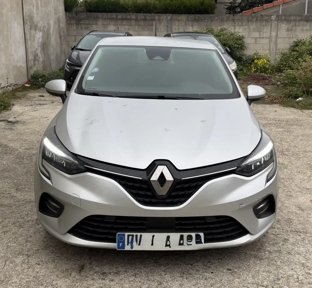 Renault Clio Citadine 5 portes — photo 2