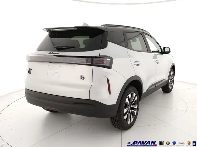 DR Automobiles DR5 view 3