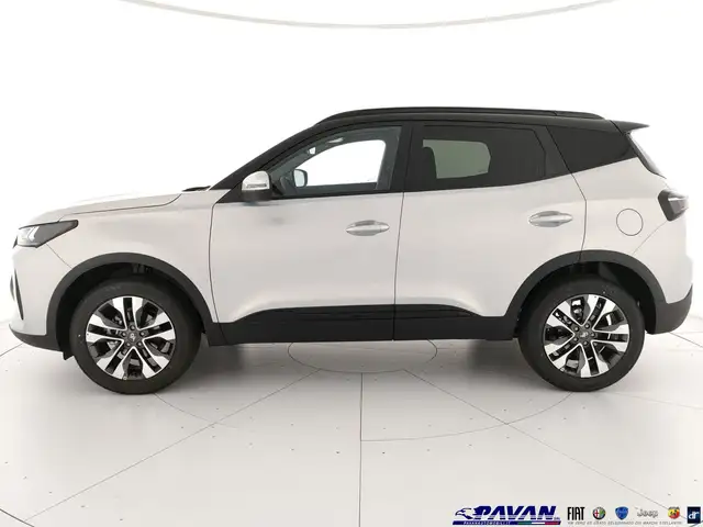 DR Automobiles DR5 view 6