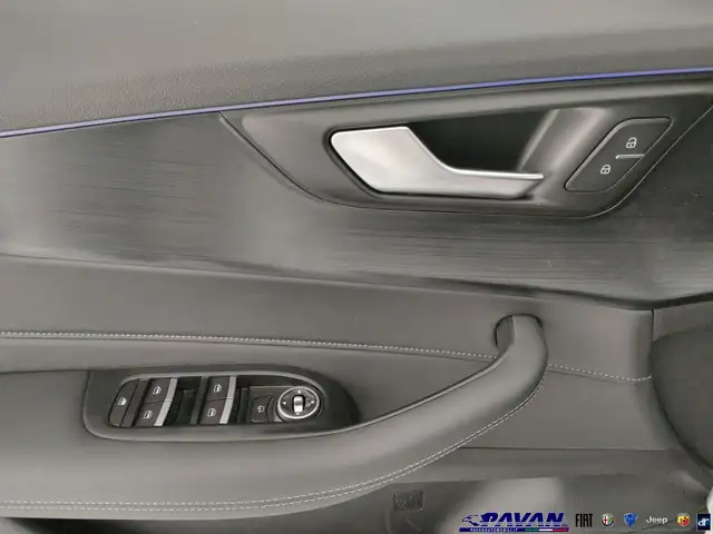 DR Automobiles DR5 view 9